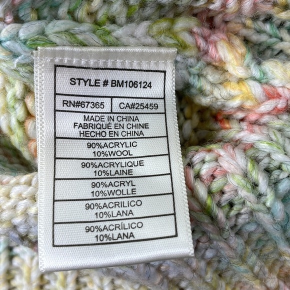 BB DAKOTA Women’s Sweet Tooth Sweater, Crewneck, Pastel, size medium - Picture 9 of 12